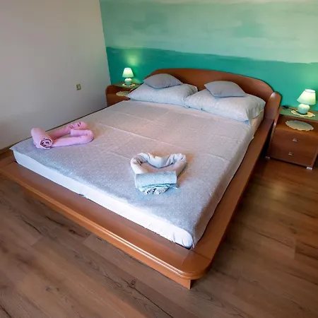 Suzy * Supetarska Draga