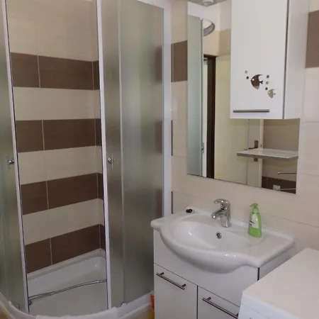 Suzy Supetarska Draga