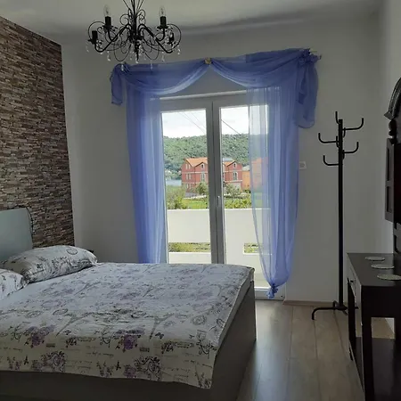 Apartment Suzy - 80m From The Sea *