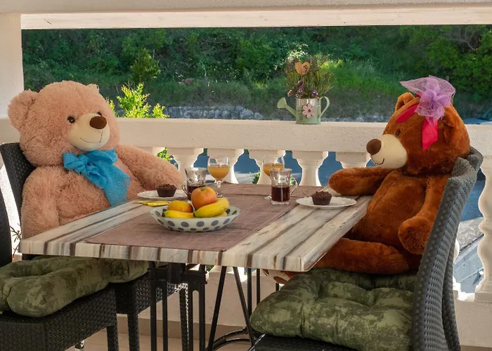 Daire Suzy Supetarska Draga